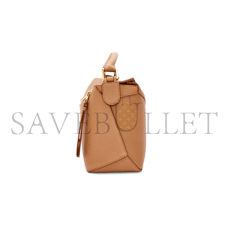 LOEWE SMALL PUZZLE BAG IN SOFT GRAINED CALFSKIN A510P60X30 (24*16.5*10.5cm) LOEWE SMALL PUZZLE BAG IN SOFT GRAINED CALFSKIN A510P60X30 (24*16.5*10.5cm)